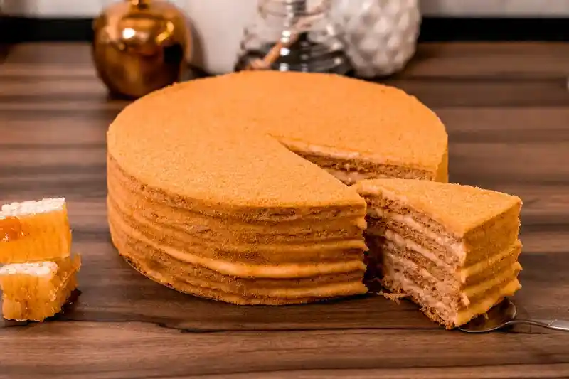 Торт Медовик