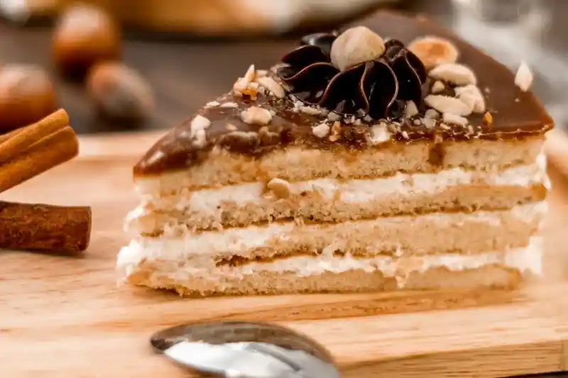 Торт Воздушно ореховый