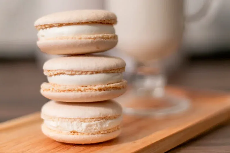 Макаруны Сливочные (10шт)