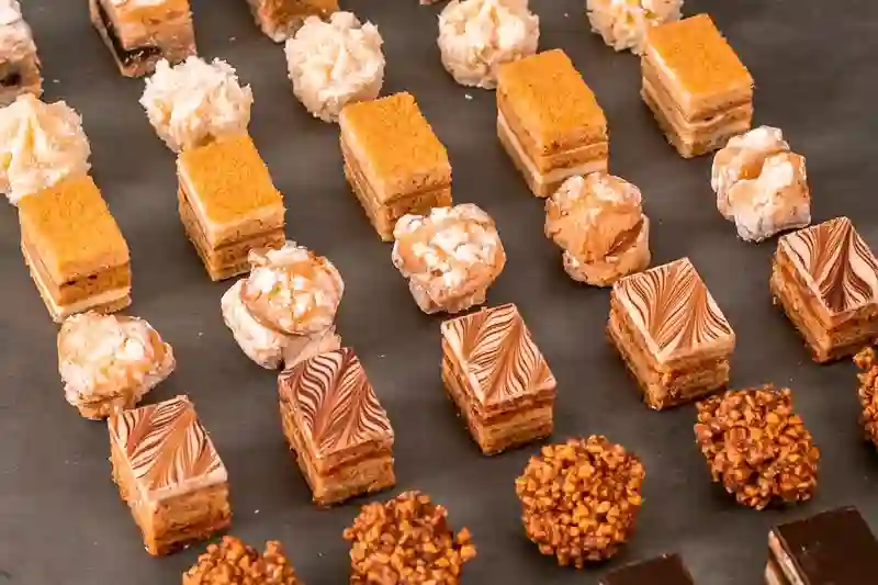 Мини пирожные Амаретти (15шт)