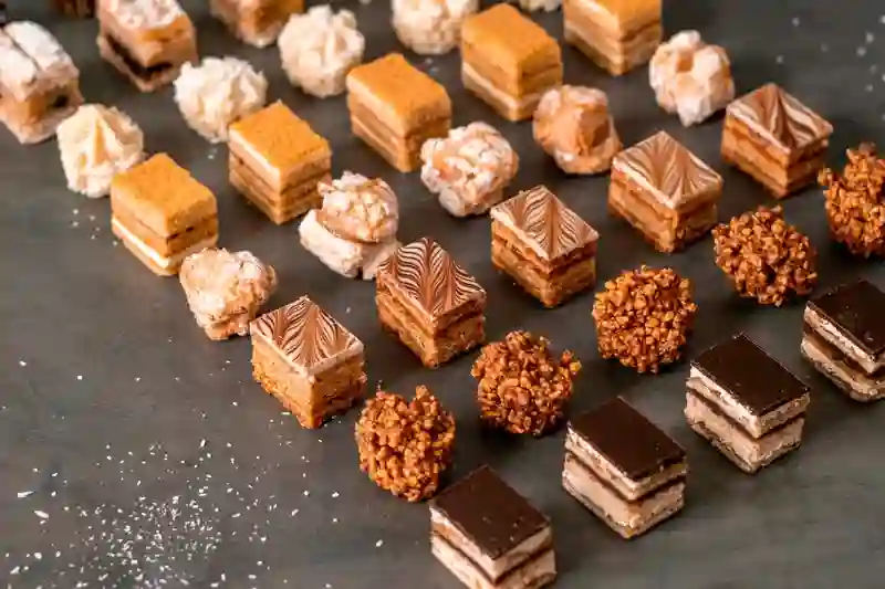 Мини пирожные Эстерхази (15шт)